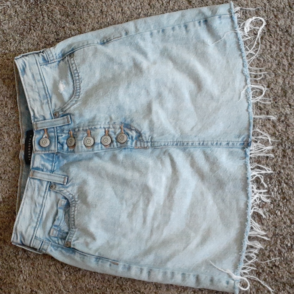 Arepostale Jean skirt, size 000, high rise.